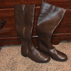 brown leather boots